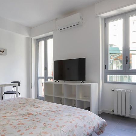 20Mins From Duomo - Renovated Apt Near City Center Milan Exterior photo