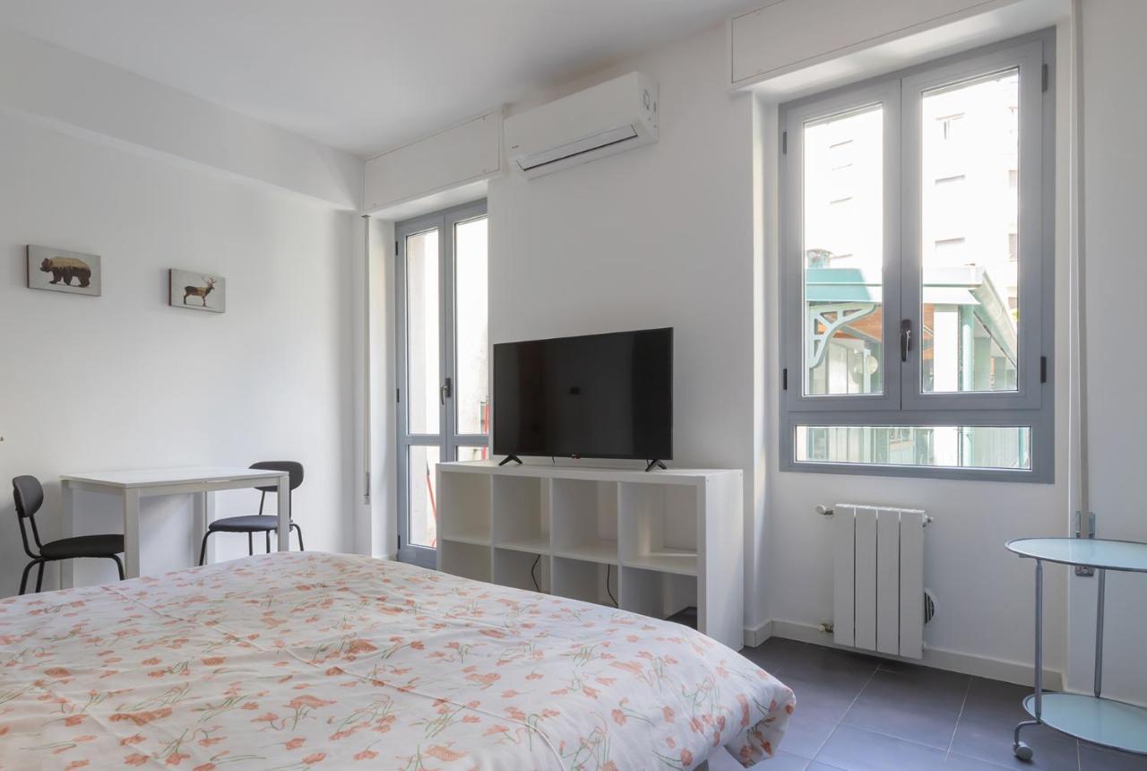 20Mins From Duomo - Renovated Apt Near City Center Milan Exterior photo
