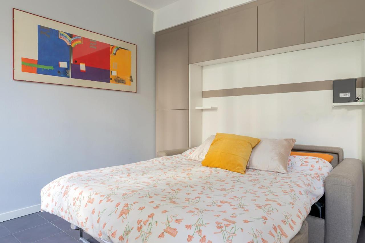 20Mins From Duomo - Renovated Apt Near City Center Milan Exterior photo